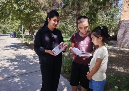 “Boʻzachi” MFY filiali tomonidan “Yoʻl-yoʻlakay birgalikda kitob mutolaa qilamiz” loyihasi asosida targ`ibot ishlari olib borildi.